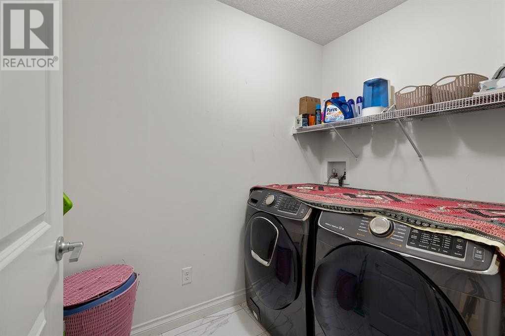 Single Family House for Sale in  SADDLESTONE Park NE Saddle Ridge Calgary 