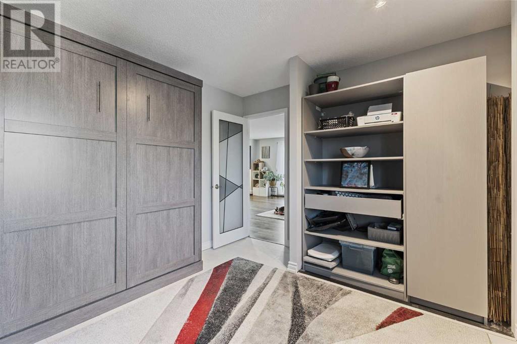 Single Family House Multi-level for Sale in    Avenue SW Beltline Calgary 