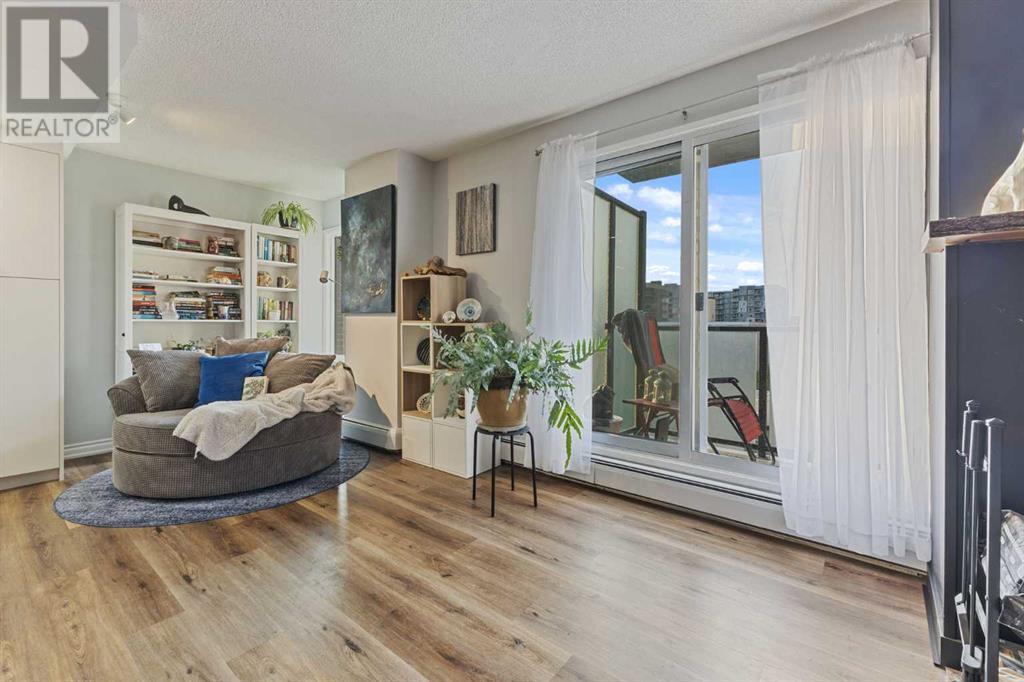Single Family House Multi-level for Sale in    Avenue SW Beltline Calgary 