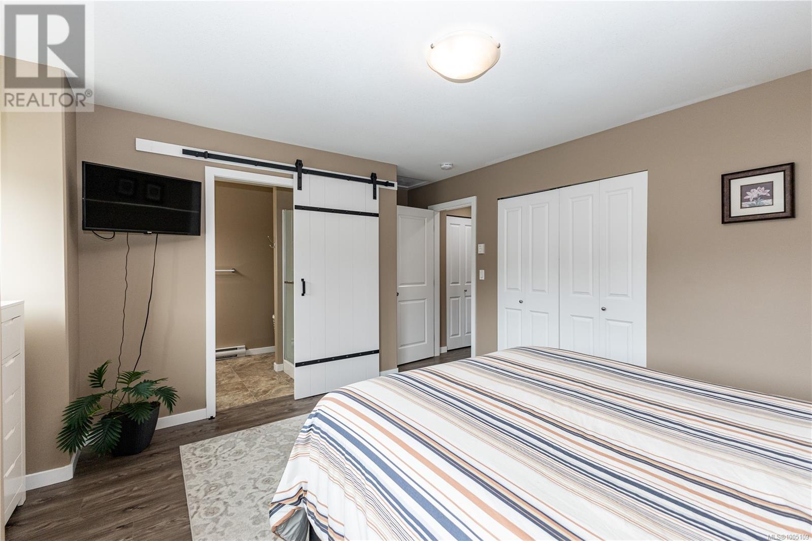 #3 1340 CREEKSIDE WAY - Image 25