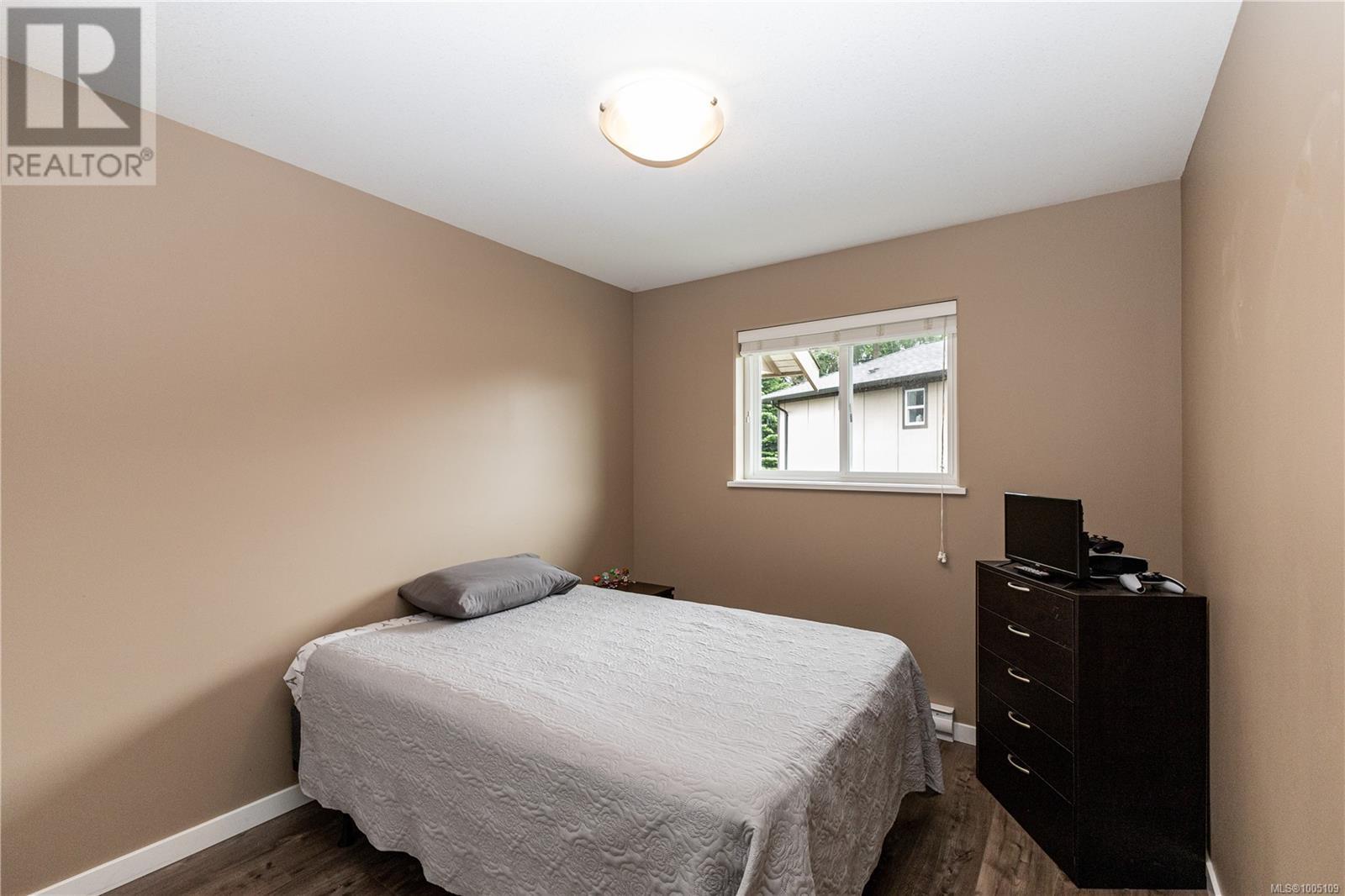 #3 1340 CREEKSIDE WAY - Image 29