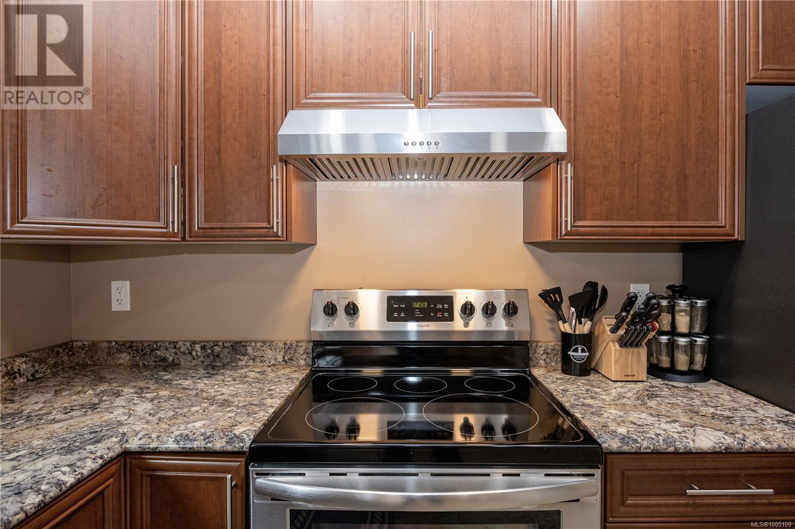 #3 1340 CREEKSIDE WAY - Image 7