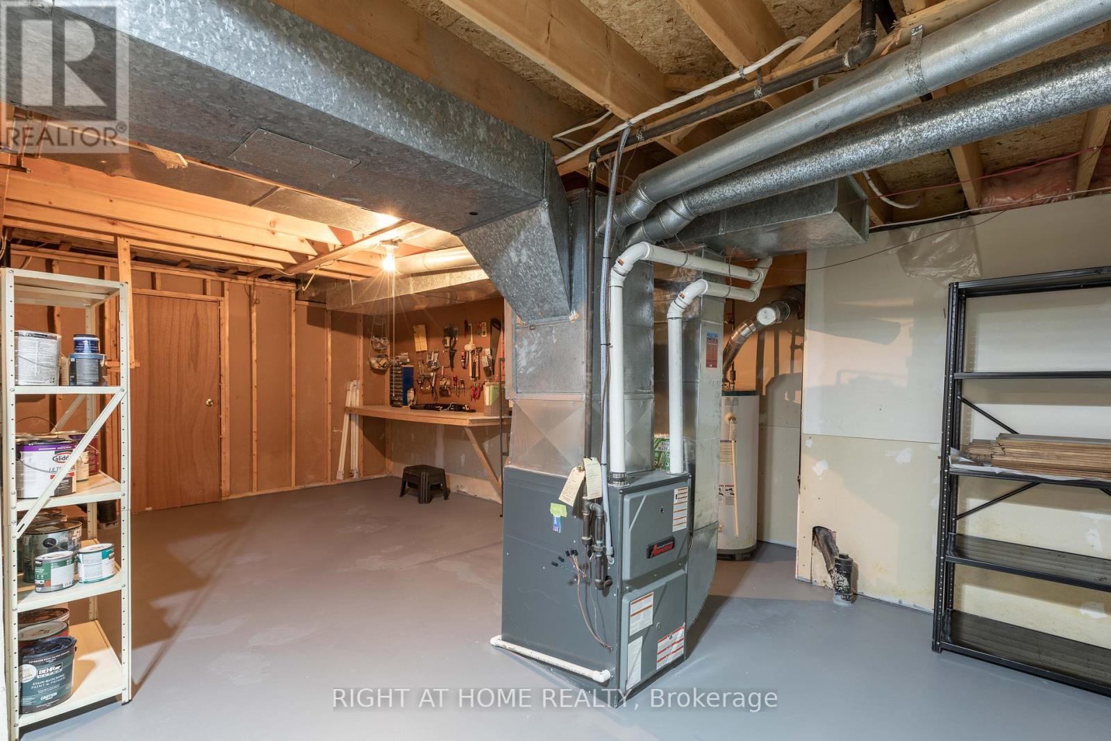 Photo 38 of 21 Hime Crescent, Ottawa ON
