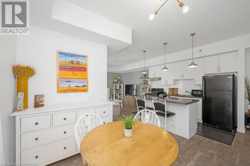 Photo 18 of 90 Charlton Avenue West Unit 302, Hamilton ON