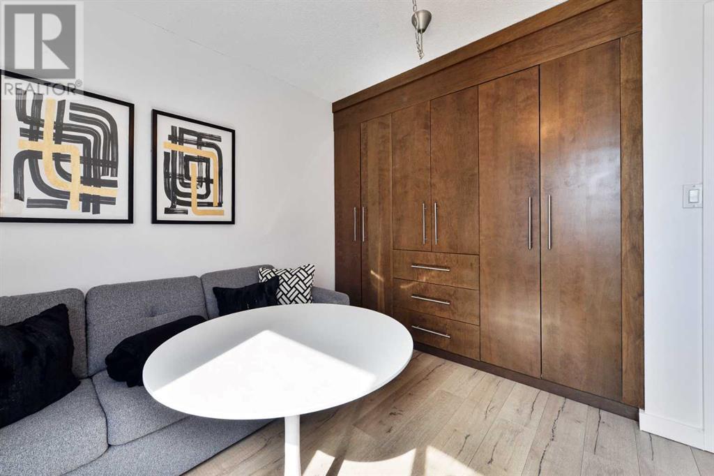 Single Family House for Sale in    Avenue SW Beltline Calgary 