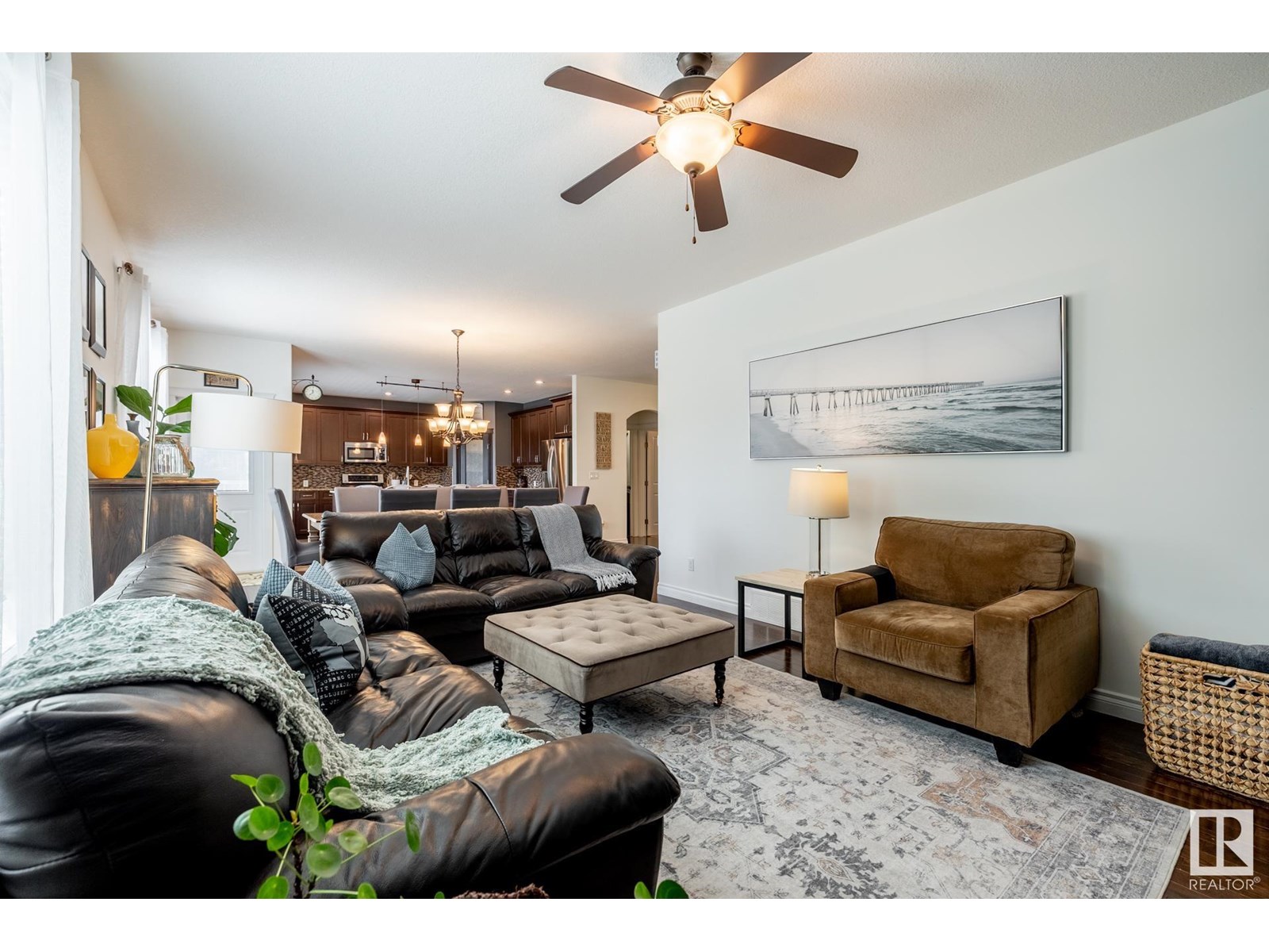 Photo 14 of 17436 108 St Nw, Edmonton AB