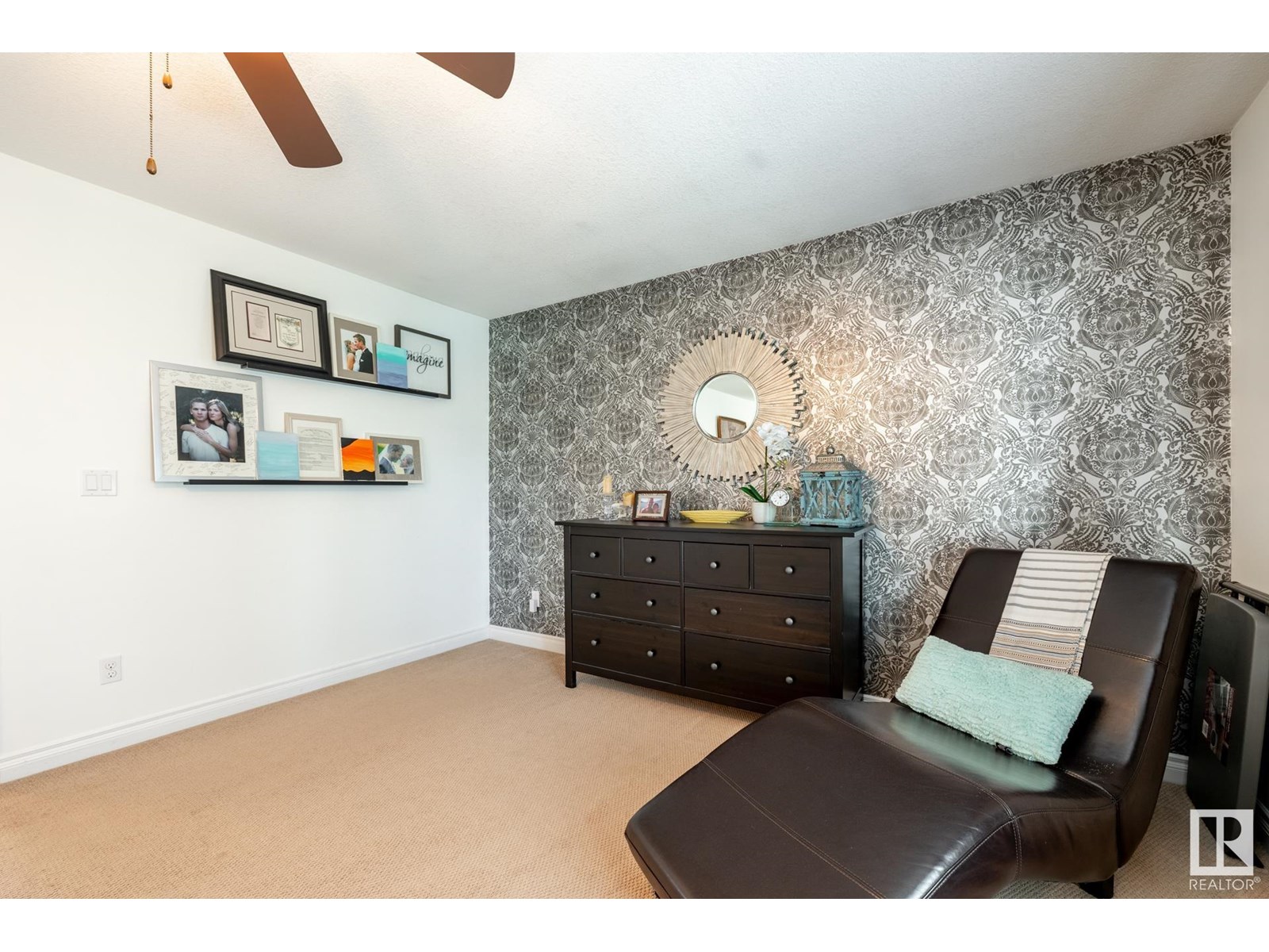 Photo 40 of 17436 108 St Nw, Edmonton AB