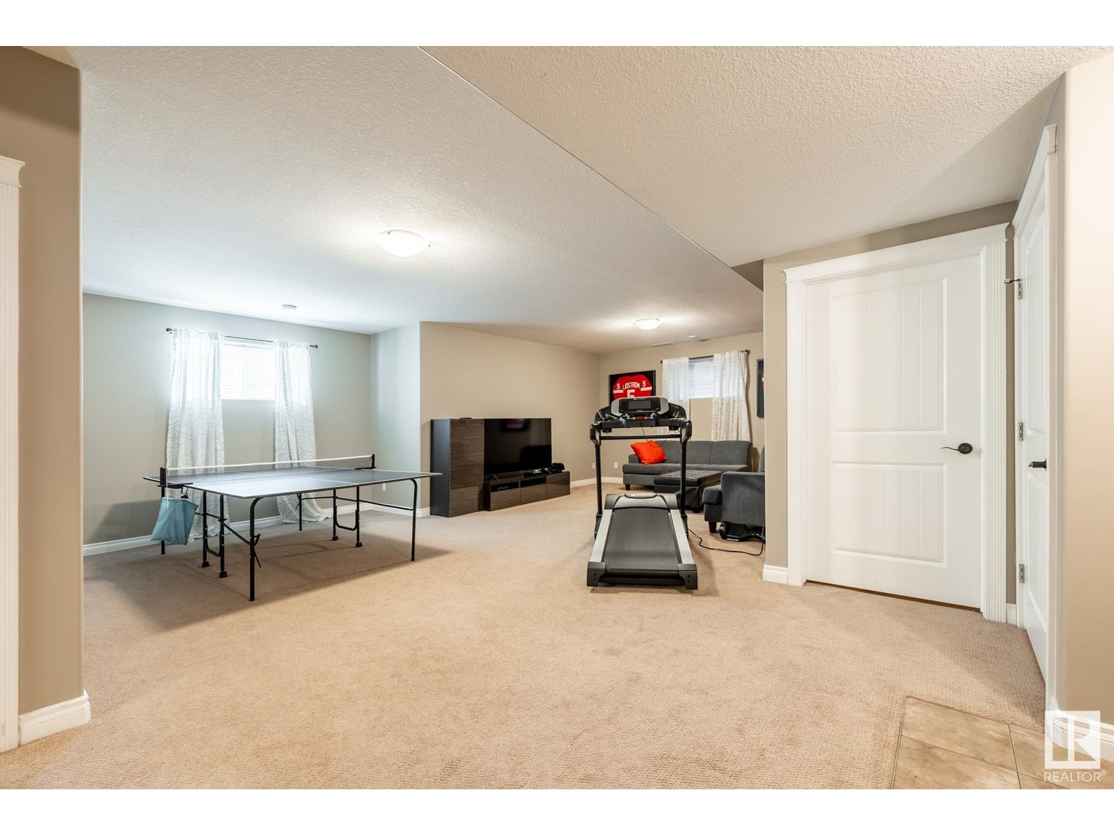 Photo 49 of 17436 108 St Nw, Edmonton AB