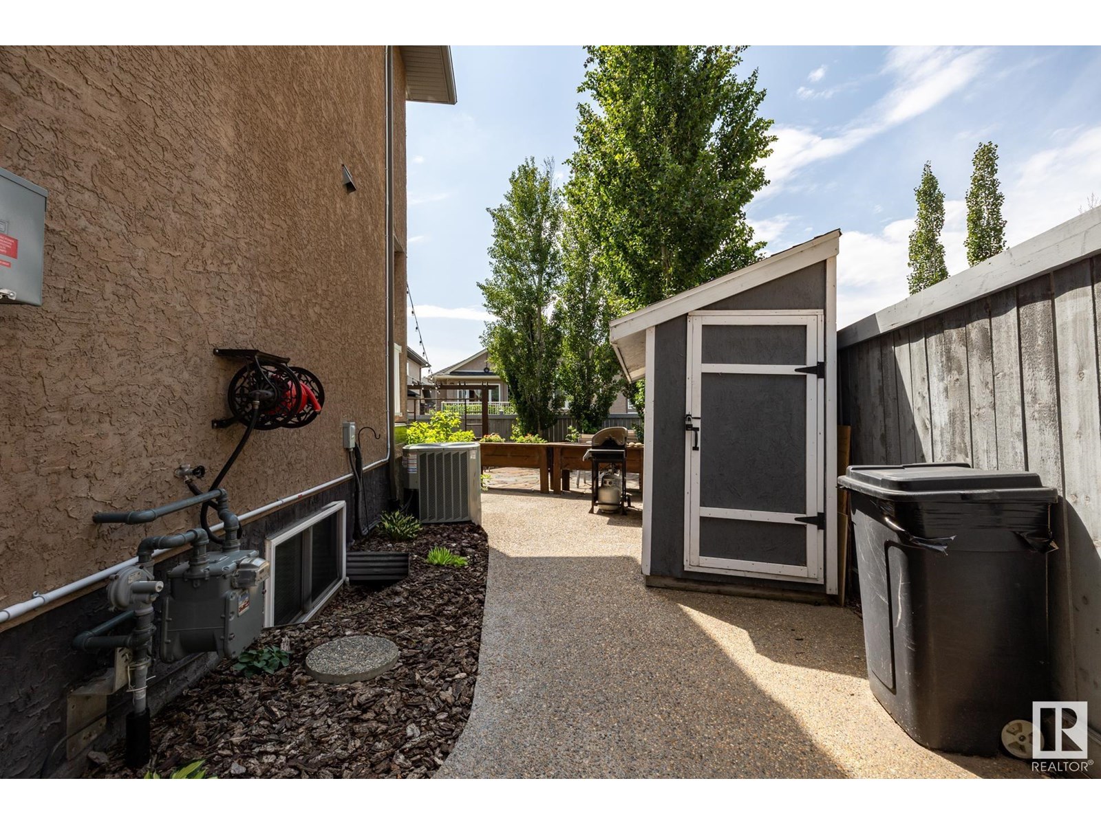 Photo 61 of 17436 108 St Nw, Edmonton AB