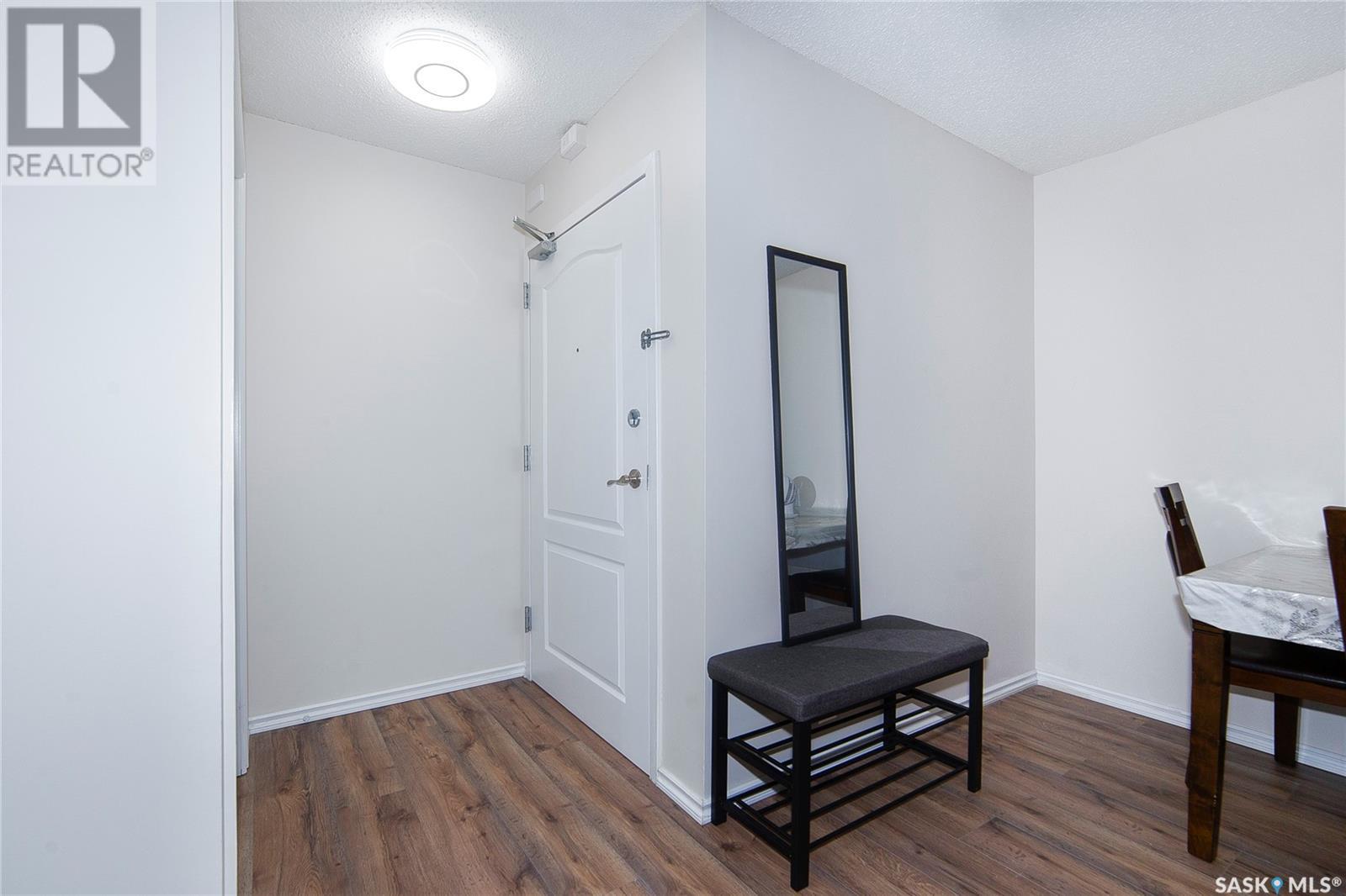 Single Family House Low rise for Sale in   D McKercher DRIVE Saskatoon 