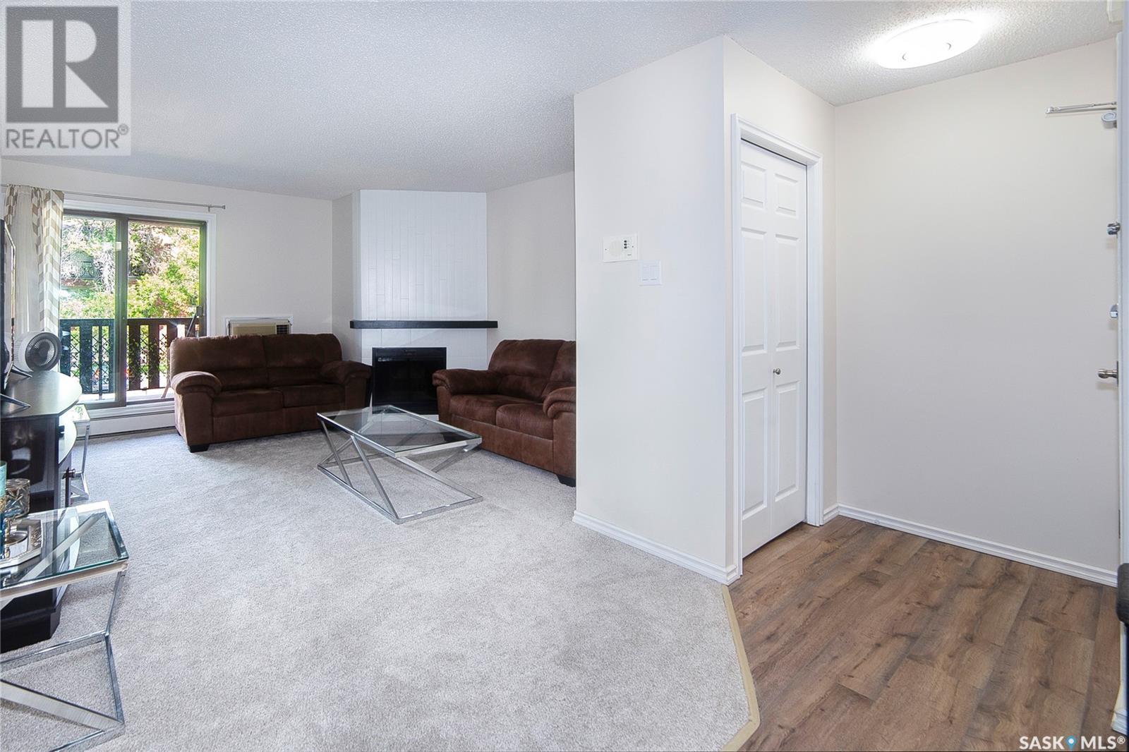 Single Family House Low rise for Sale in   D McKercher DRIVE Saskatoon 