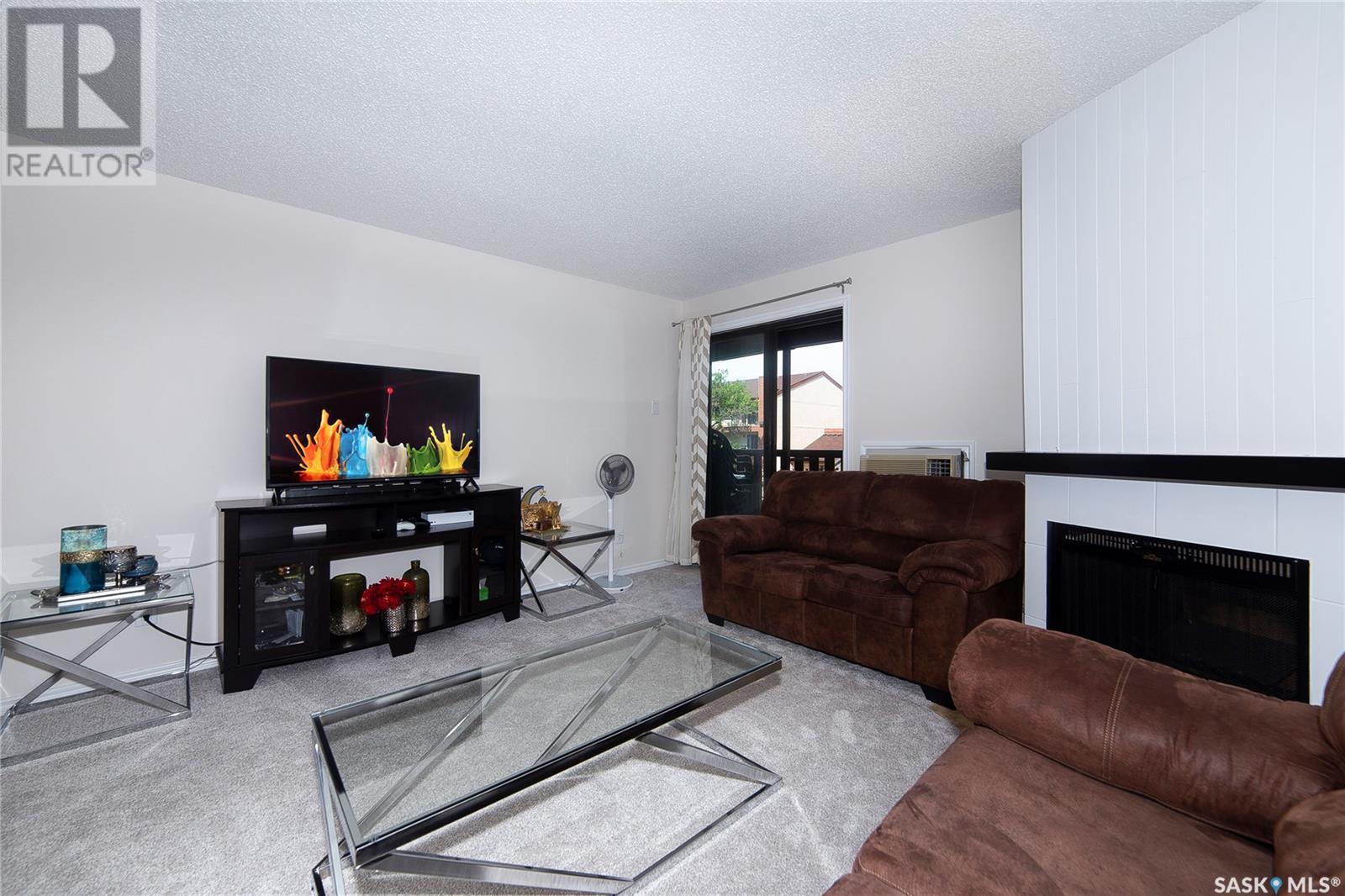 Single Family House Low rise for Sale in   D McKercher DRIVE Saskatoon 
