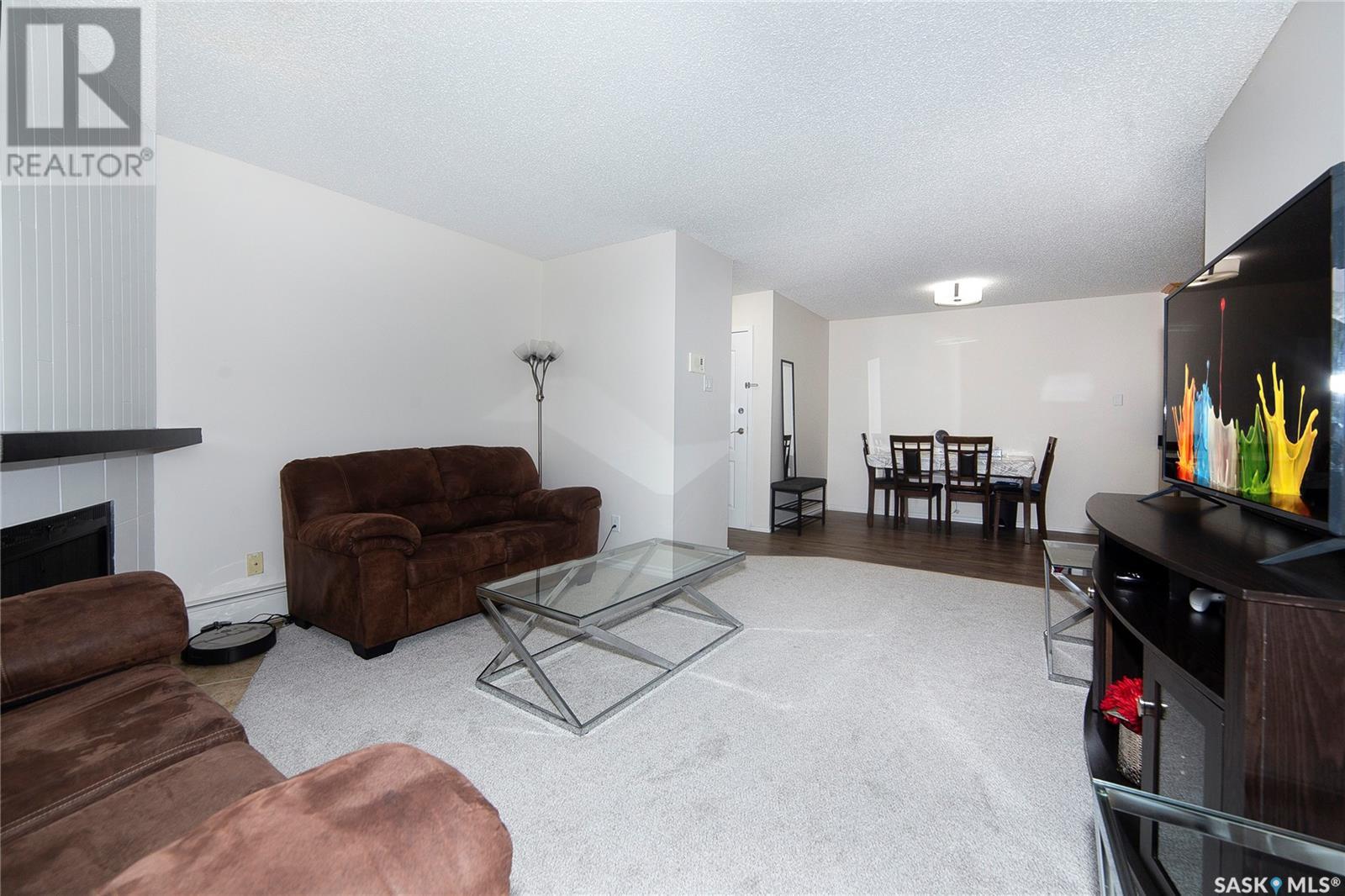Single Family House Low rise for Sale in   D McKercher DRIVE Saskatoon 