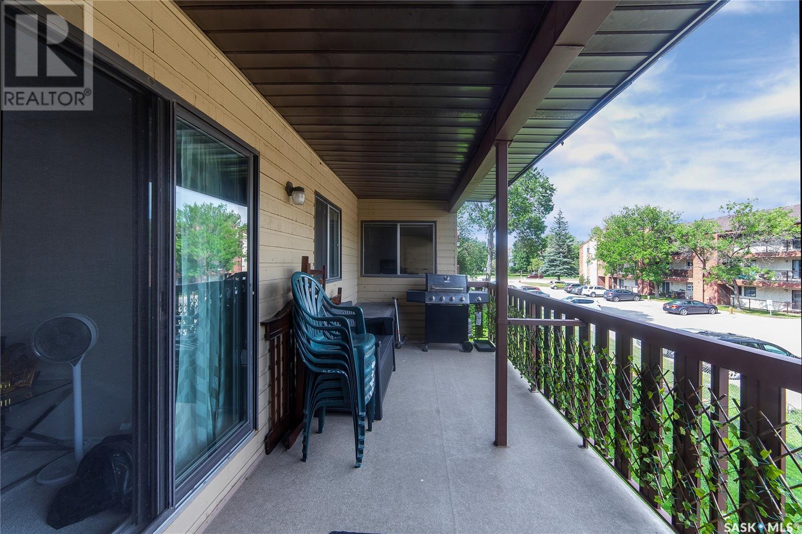 Single Family House Low rise for Sale in   D McKercher DRIVE Saskatoon 
