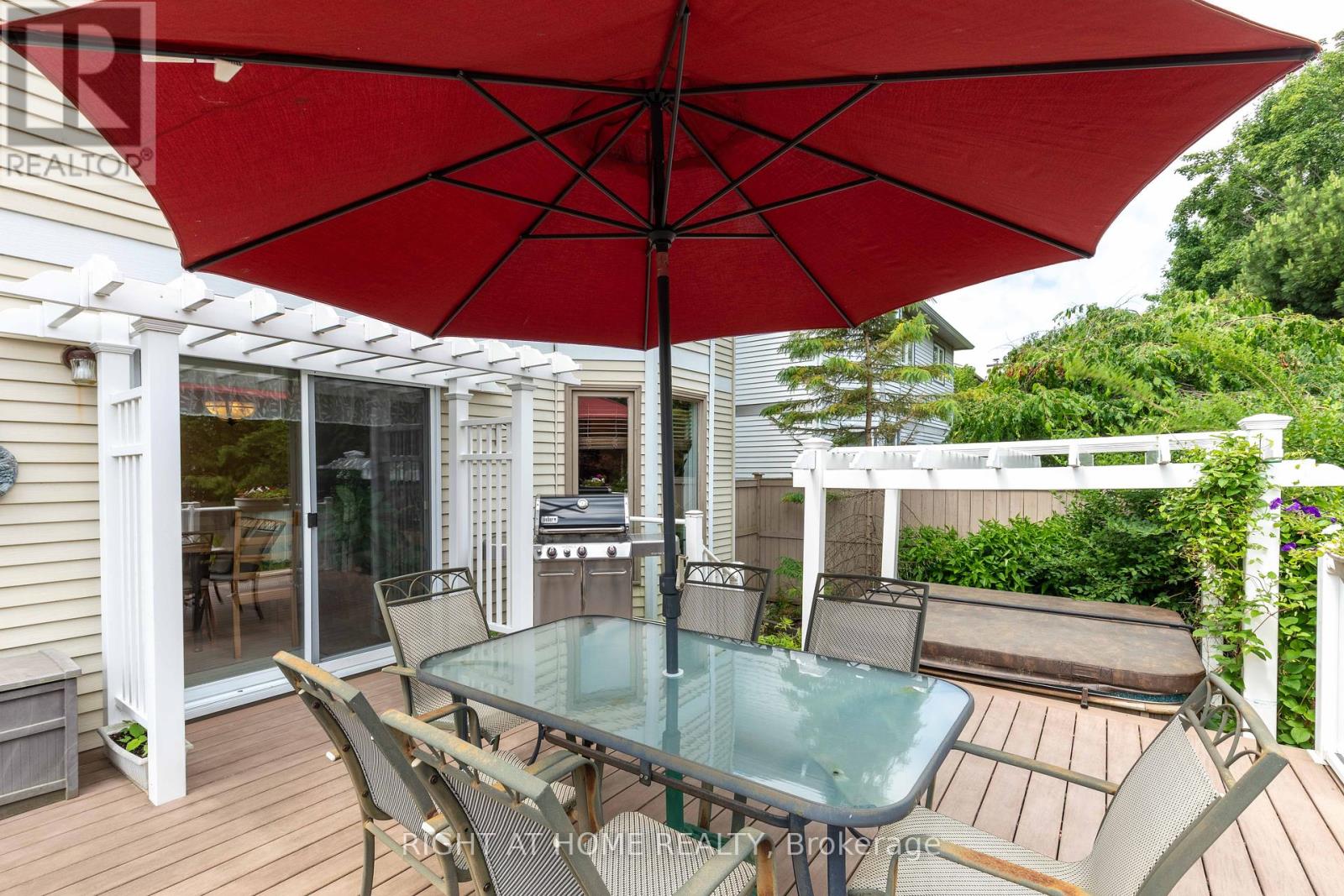 Photo 43 of 21 Hime Crescent, Ottawa ON