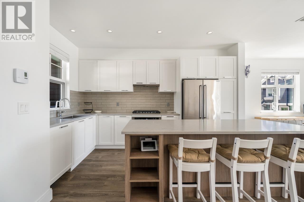 Photo 5 of 195 1290 Mitchell Street, Coquitlam BC