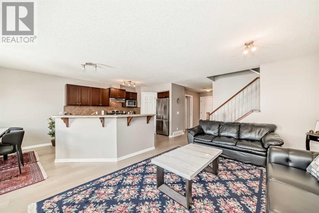 Single Family House for Sale in  Royal Crest View NW Royal Oak Calgary 