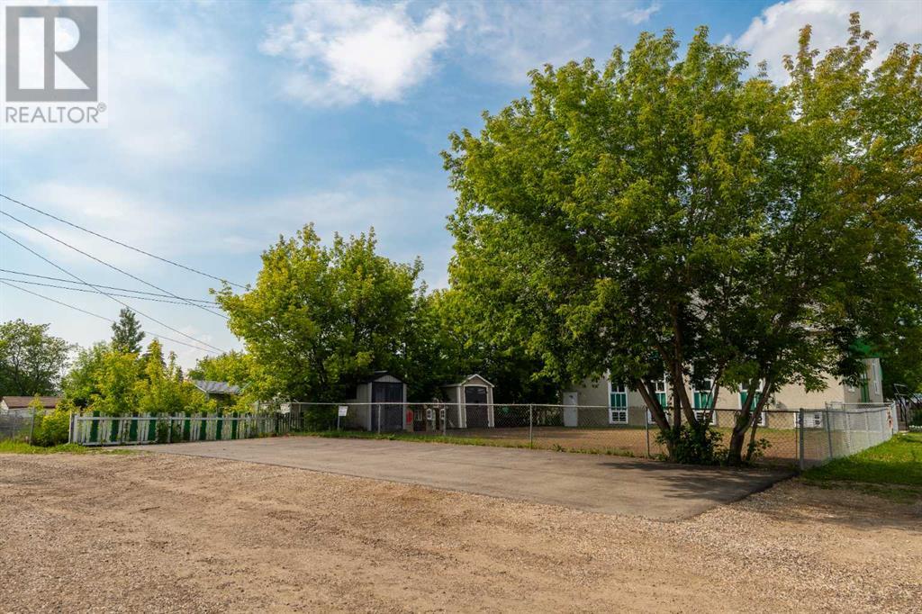 Business for Sale in  Hillcrest Drive Mountview Grande Prairie 