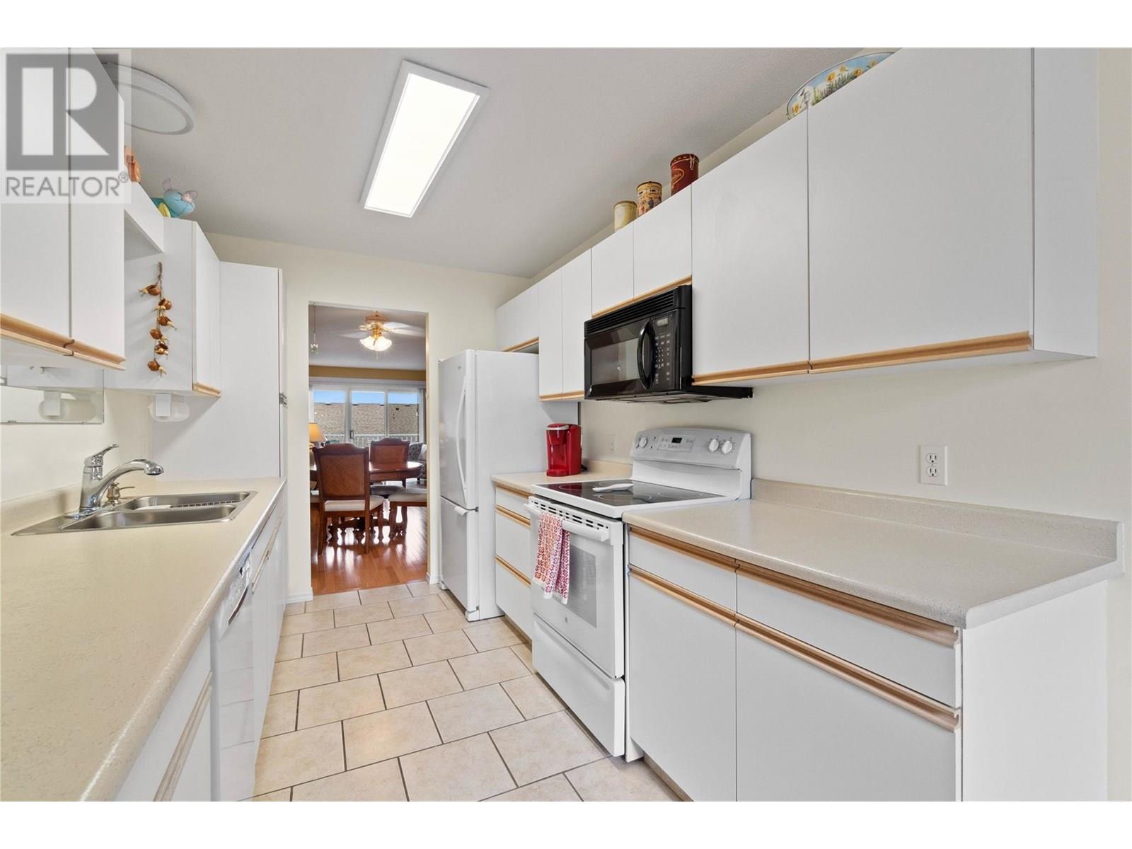 Photo 4 of 3906 Pleasant Valley Road Unit 10, Vernon BC
