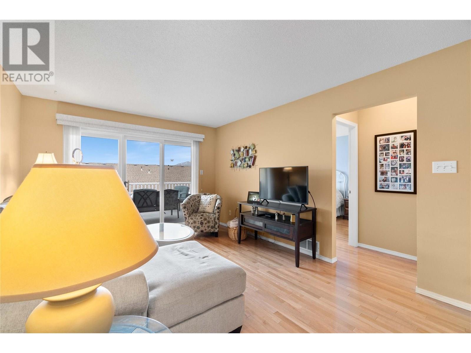 Photo 9 of 3906 Pleasant Valley Road Unit 10, Vernon BC