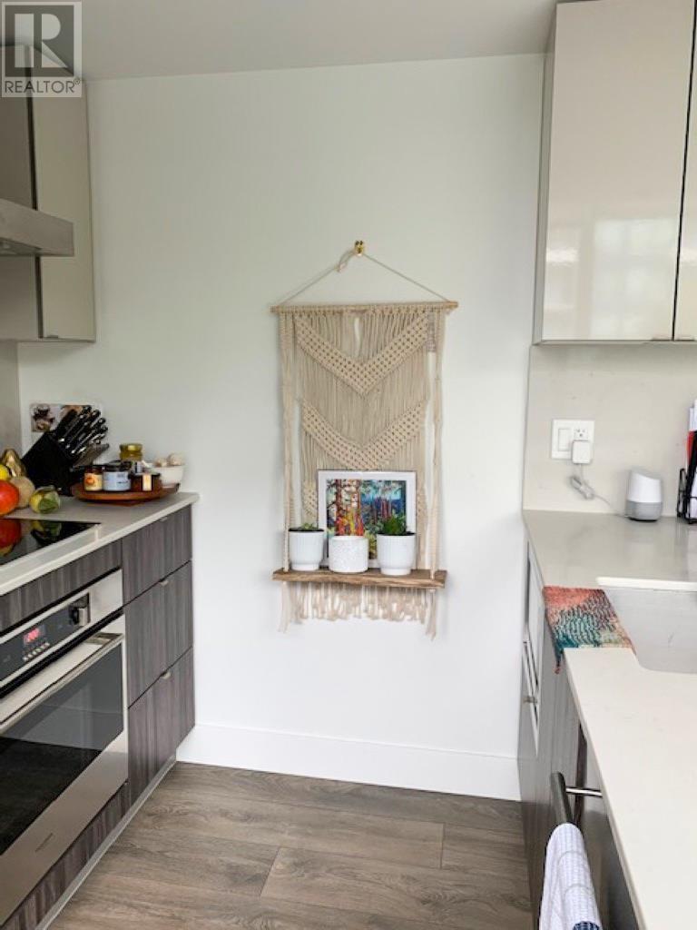 Photo 12 of 906 1788 Columbia Street, Vancouver BC