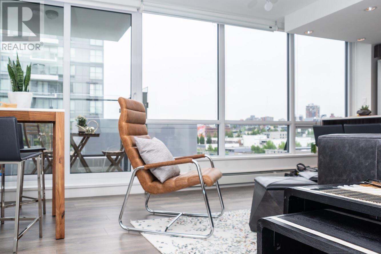 Photo 2 of 906 1788 Columbia Street, Vancouver BC