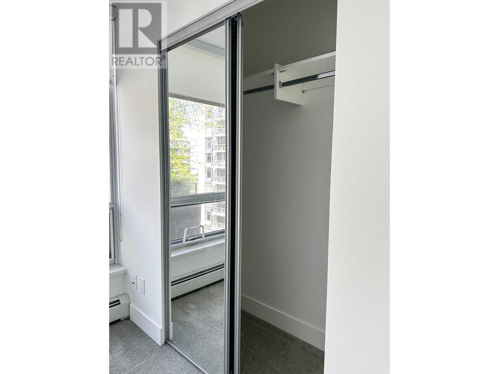 Photo 34 of 906 1788 Columbia Street, Vancouver BC