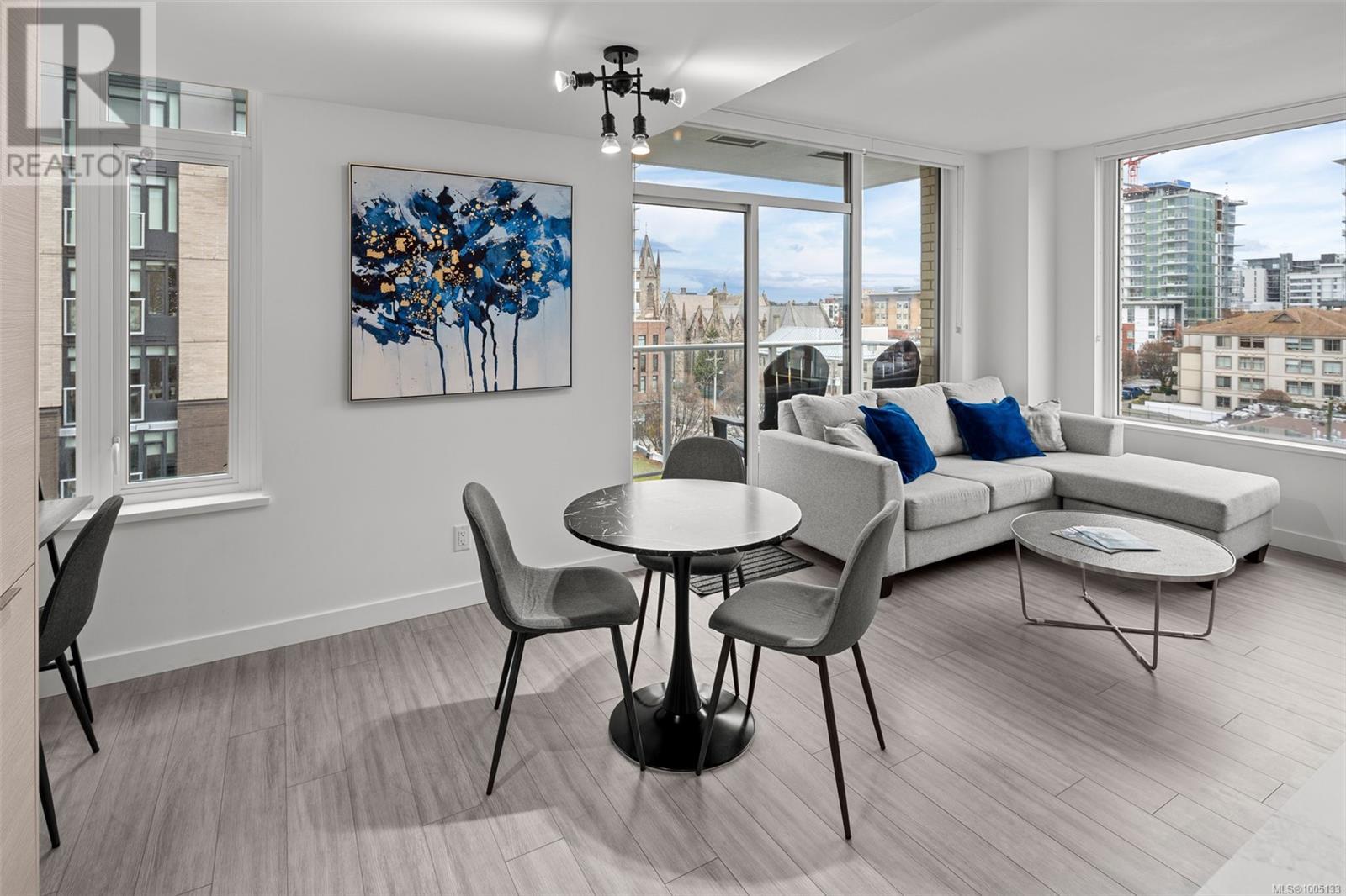 Photo 14 of 706 848 Yates St, Victoria BC