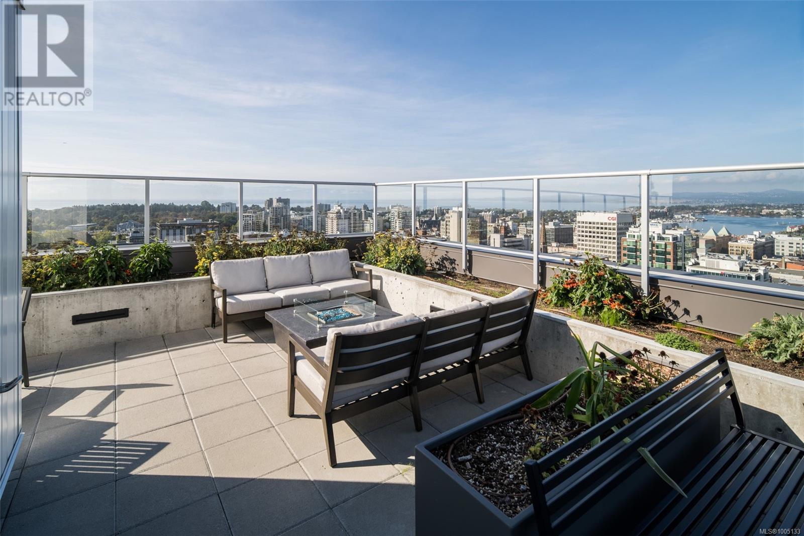 Photo 30 of 706 848 Yates St, Victoria BC