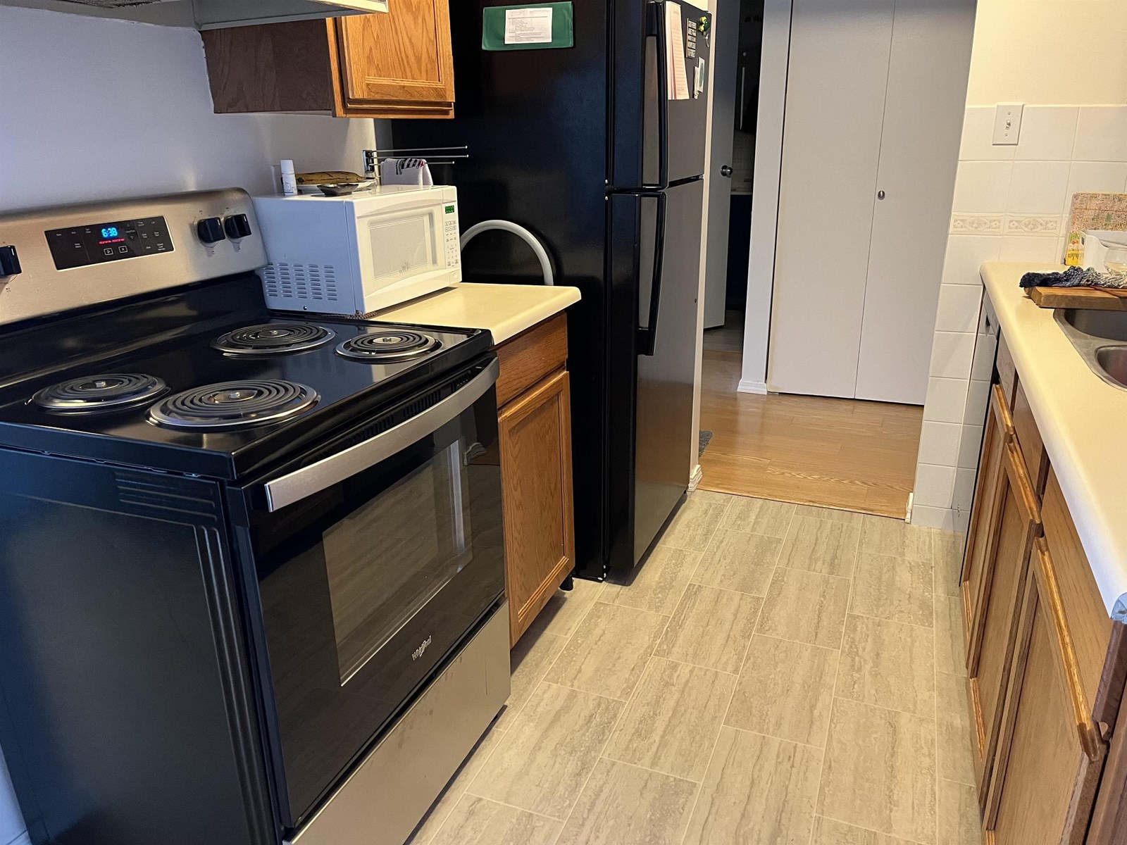 Photo 2 of 1331 Fir Street, White Rock BC