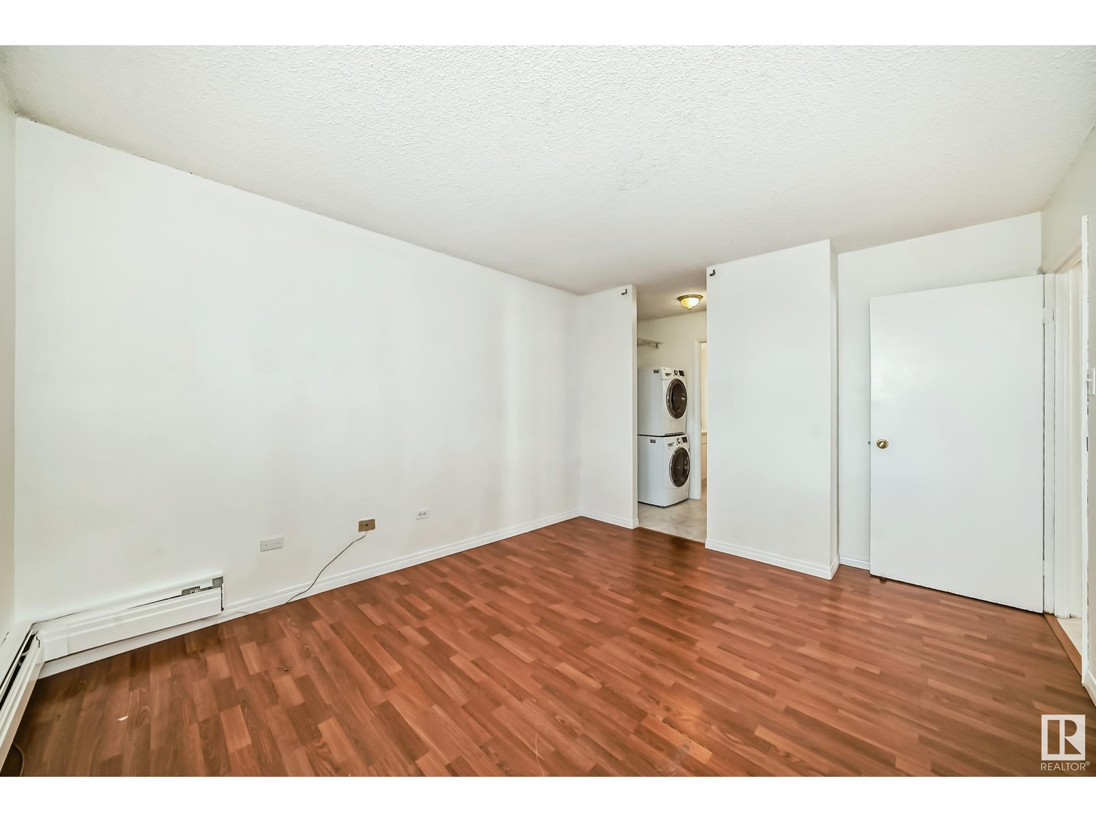 Photo 34 of 406 10135 Saskatchewan Dr Nw Nw, Edmonton AB