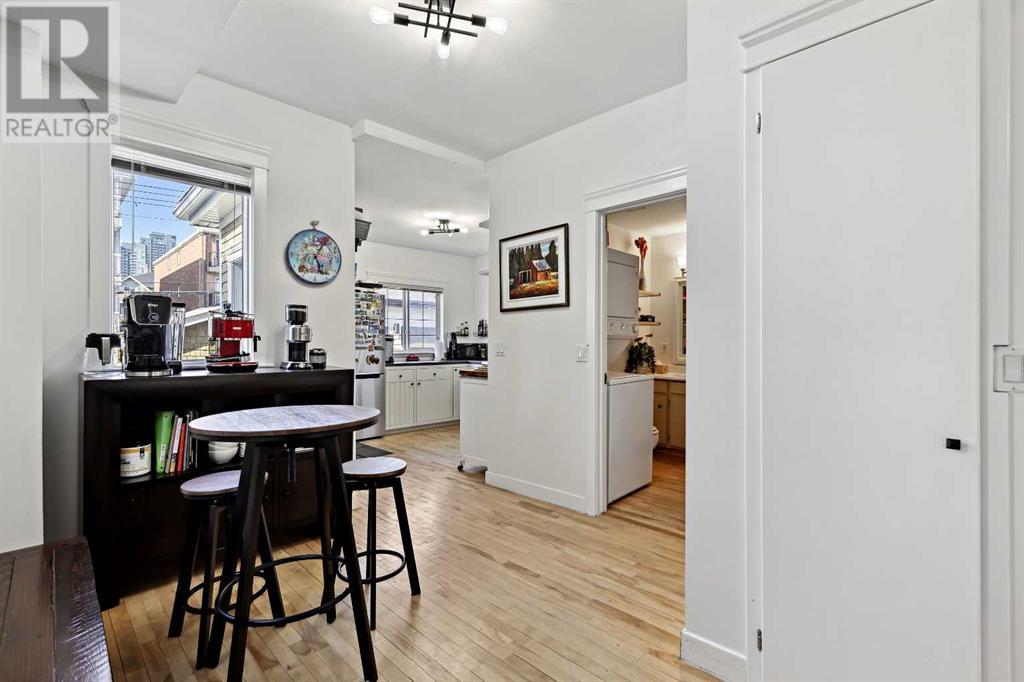 Single Family House for Sale in   Avenue SW Cliff Bungalow Calgary 