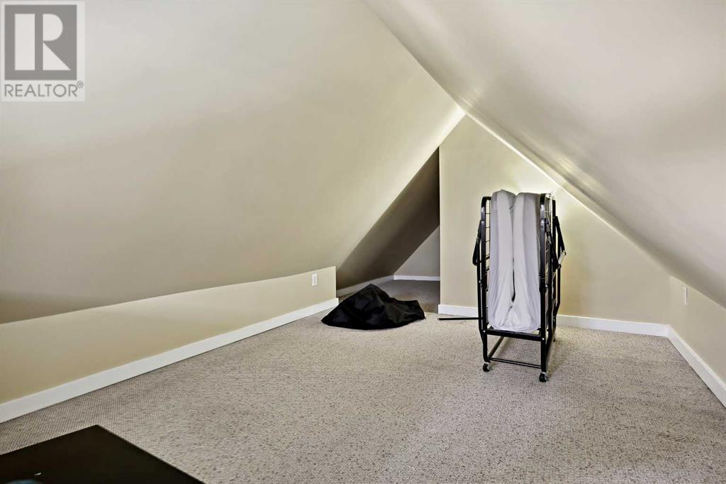Single Family House for Sale in   Avenue SW Cliff Bungalow Calgary 