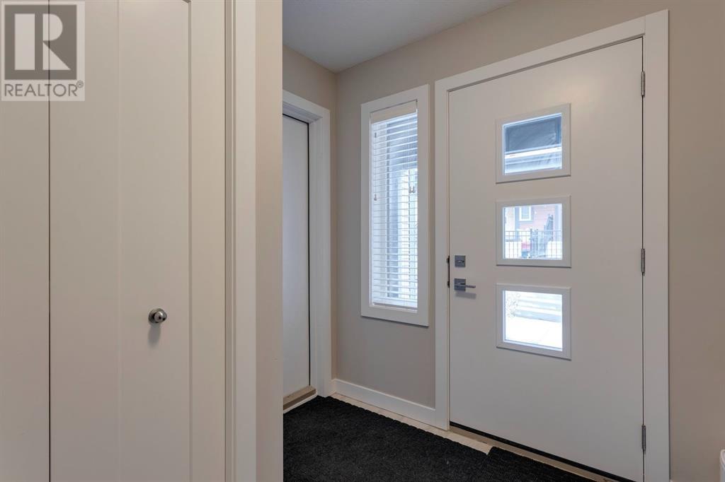 Single Family House for Sale in  Sage Bluff Circle NW Sage Hill Calgary 