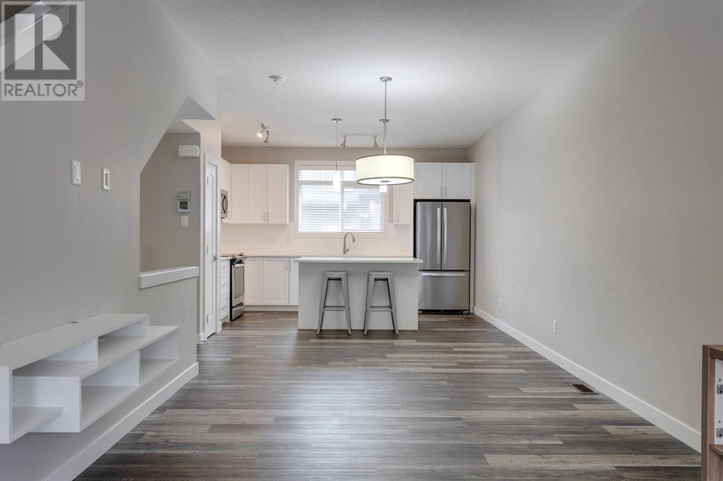 Single Family House for Sale in  Sage Bluff Circle NW Sage Hill Calgary 