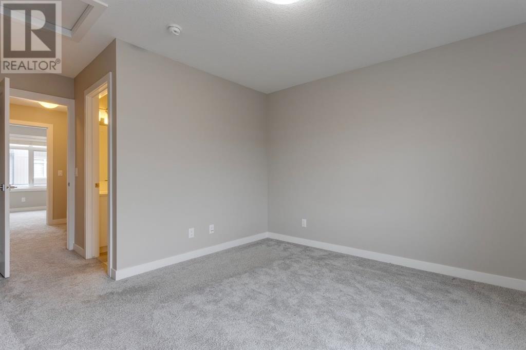 Single Family House for Sale in  Sage Bluff Circle NW Sage Hill Calgary 