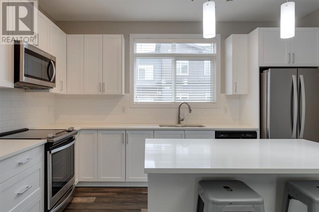 Single Family House for Sale in  Sage Bluff Circle NW Sage Hill Calgary 
