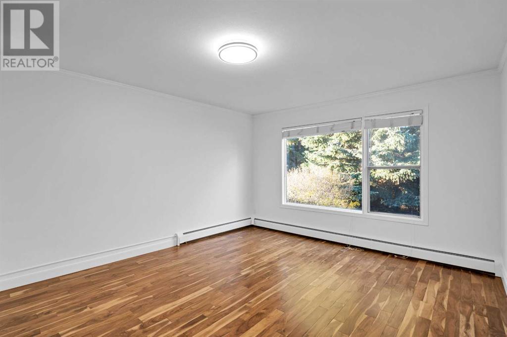 Single Family House for Sale in    Avenue SW Lakeview Calgary 