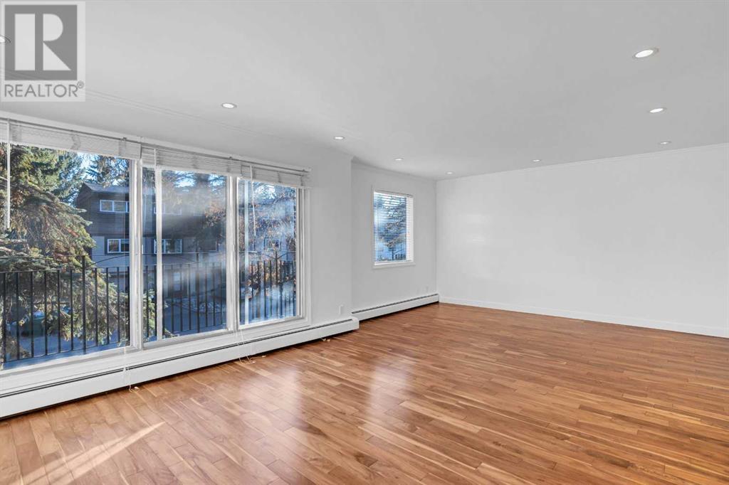 Single Family House for Sale in    Avenue SW Lakeview Calgary 