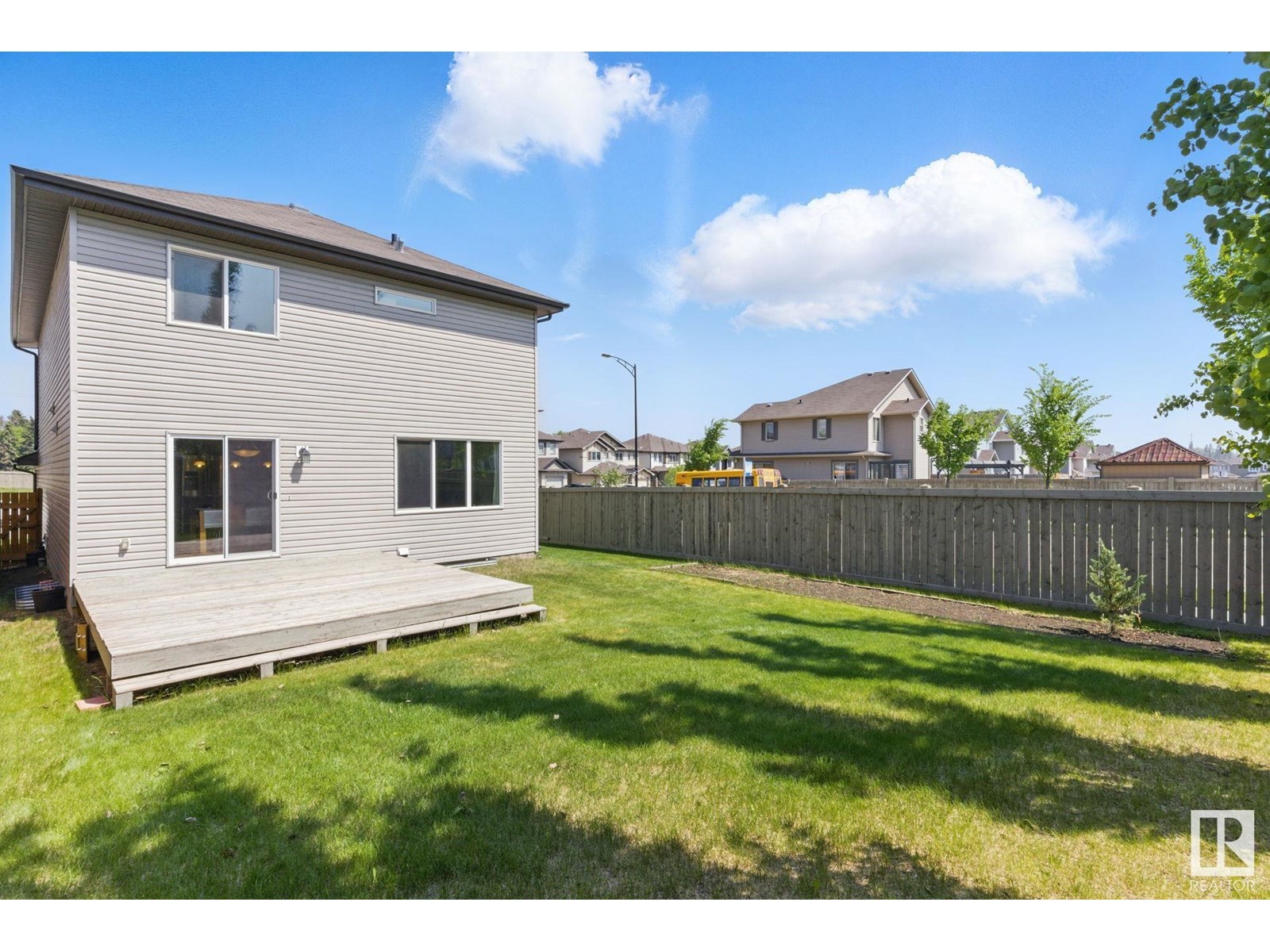 Photo 19 of 1403 30 Av Nw, Edmonton AB