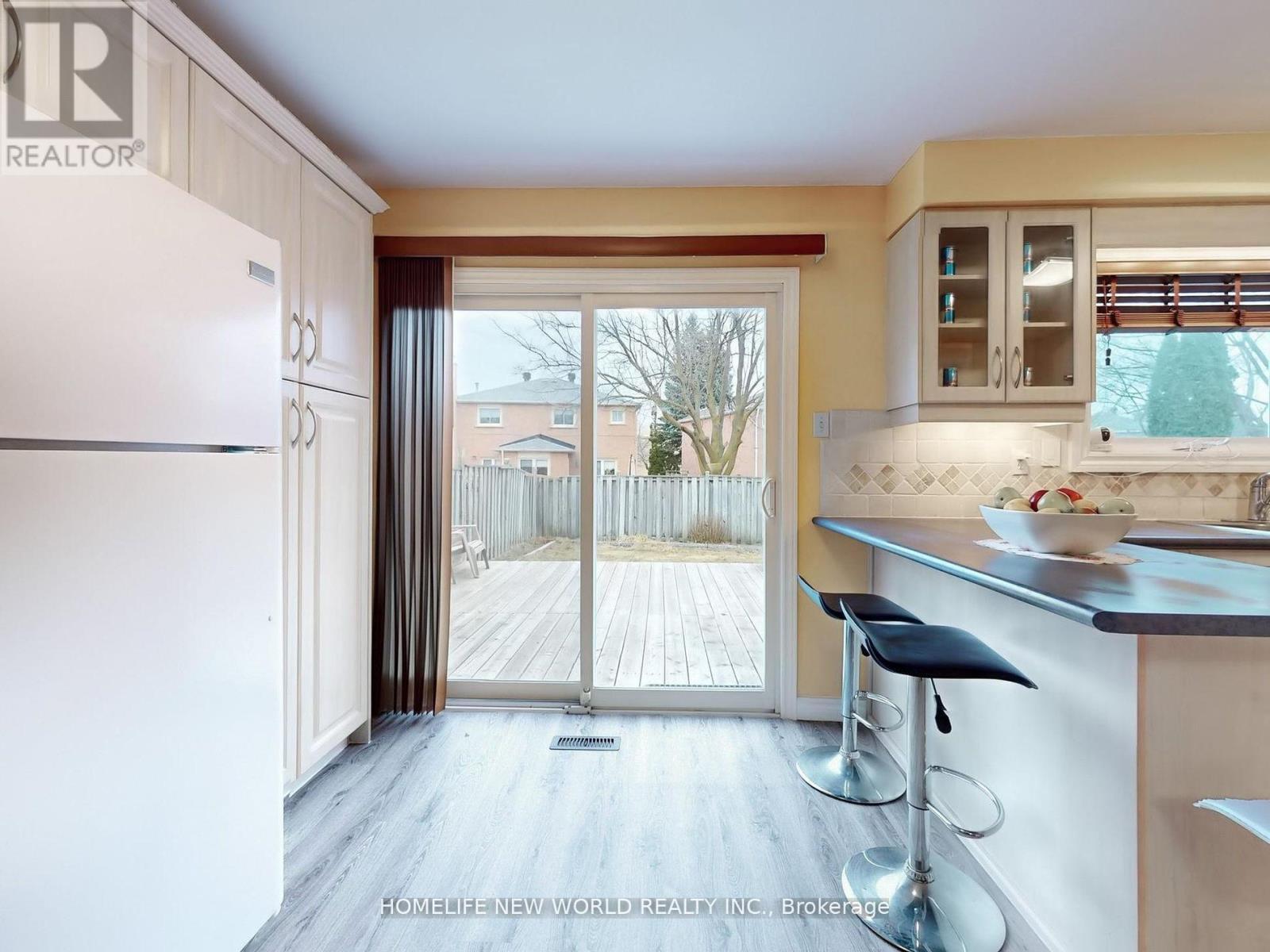 Photo 41 of 139 Galbraith Crescent, Markham ON