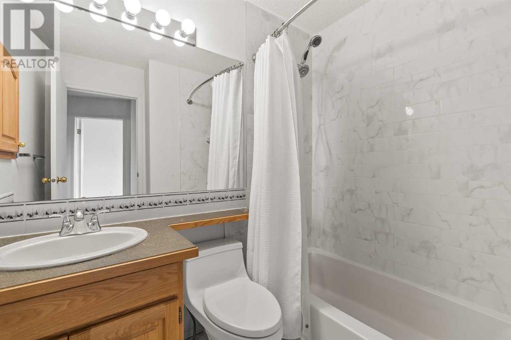 Single Family House for Sale in  Catalina Boulevard NE Monterey Park Calgary 