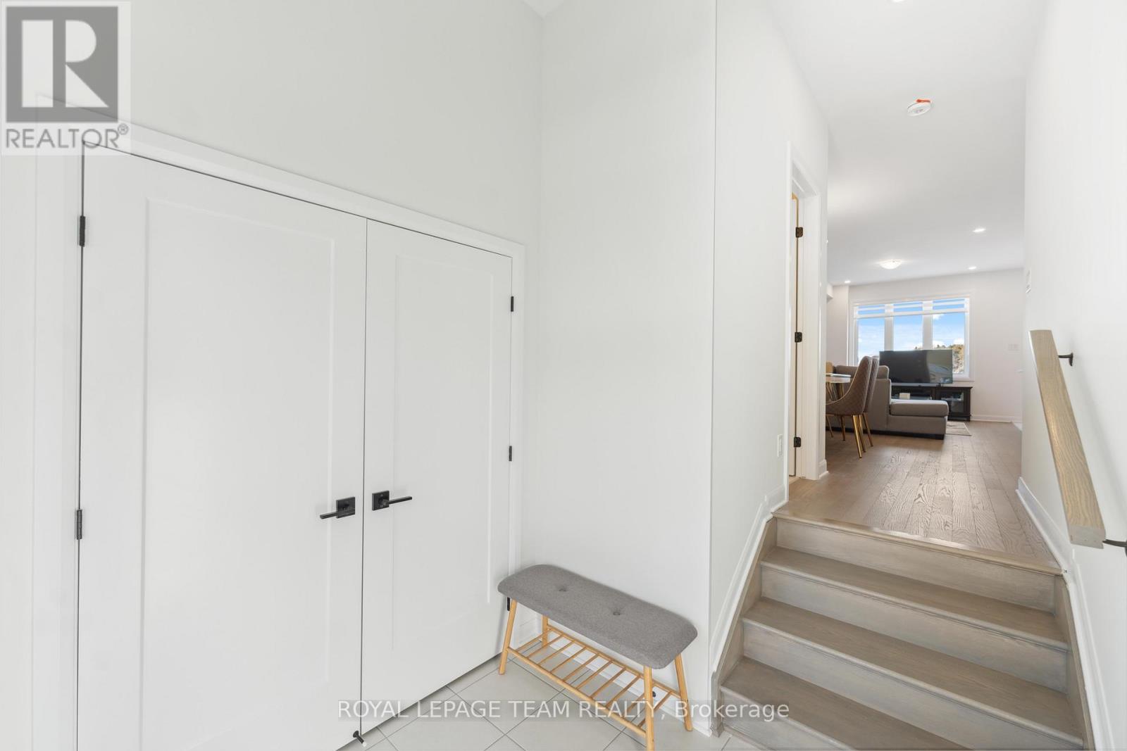 Photos prior to tenancy