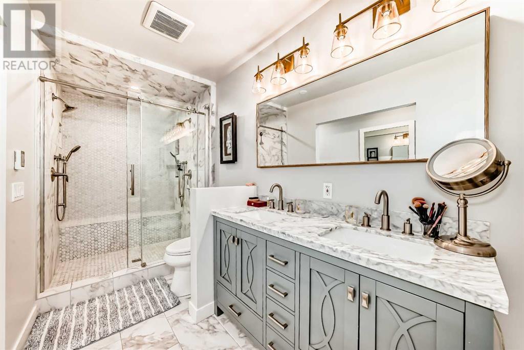 Single Family House Bungalow for Sale in  Kentish Drive SW Kingsland Calgary 