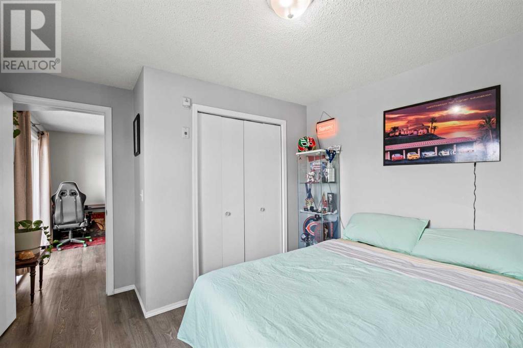 Single Family House for Sale in    Street SE Red Carpet Calgary 
