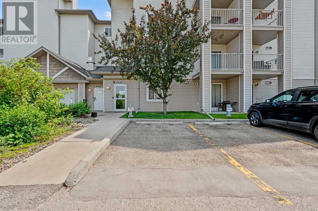 Single Family House for Sale in    Street SE Red Carpet Calgary 