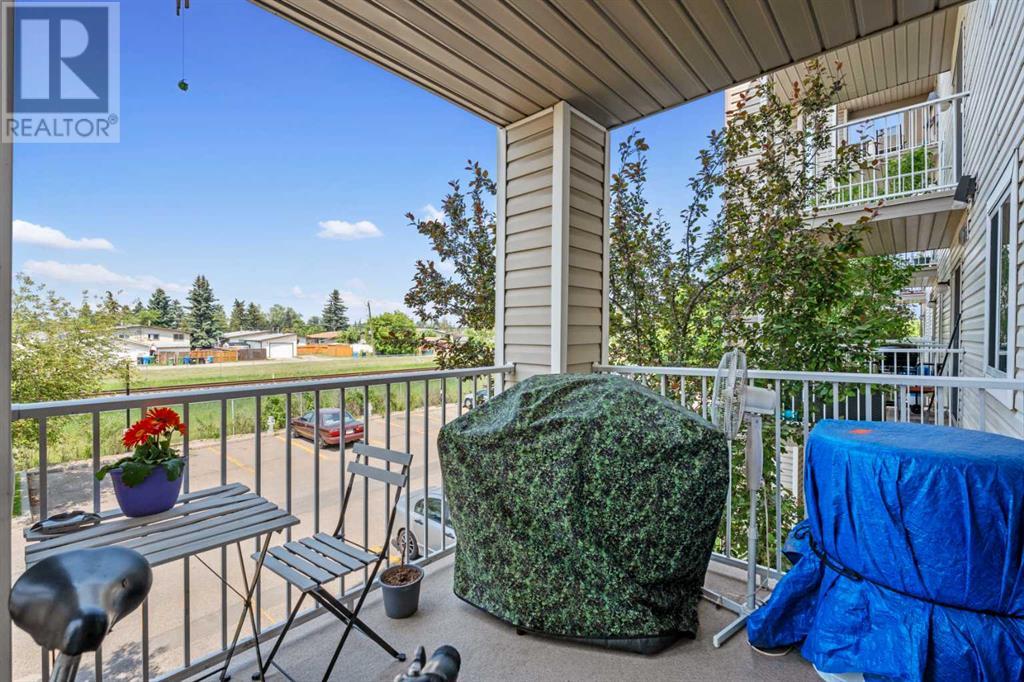 Single Family House for Sale in    Street SE Red Carpet Calgary 
