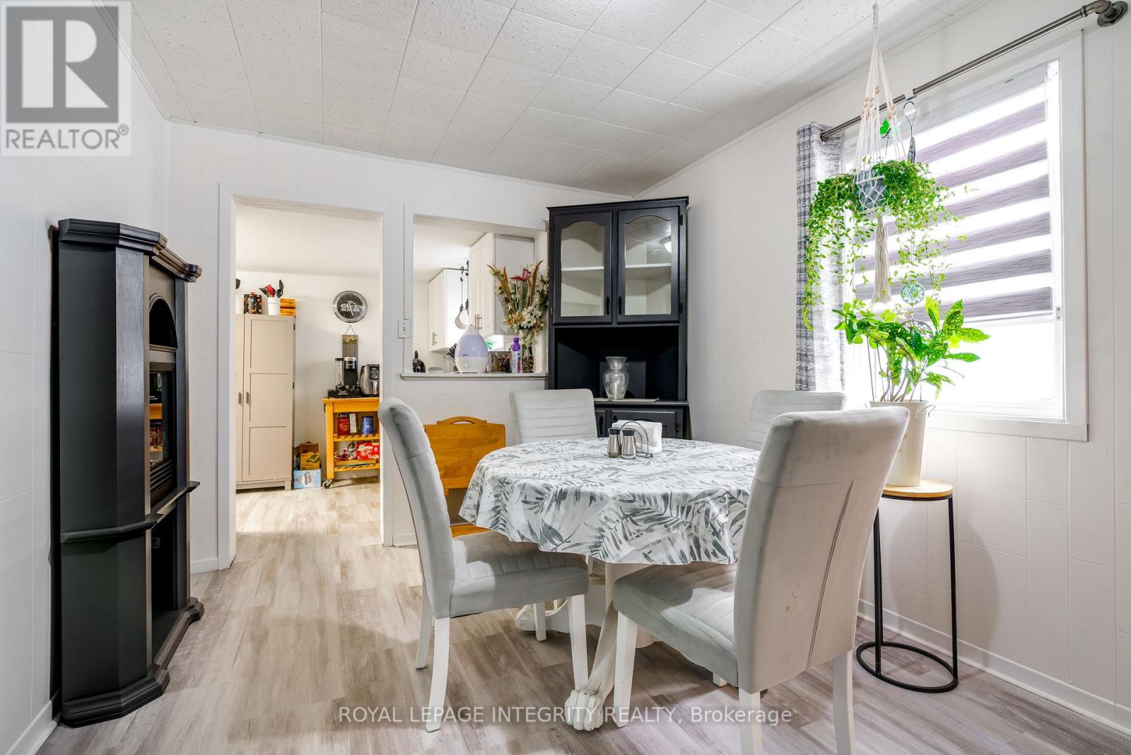 Photo 8 of 325 Belmont Street N, Cornwall ON