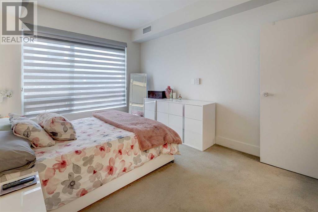 Single Family House for Sale in    Street NE Bridgeland/Riverside Calgary 