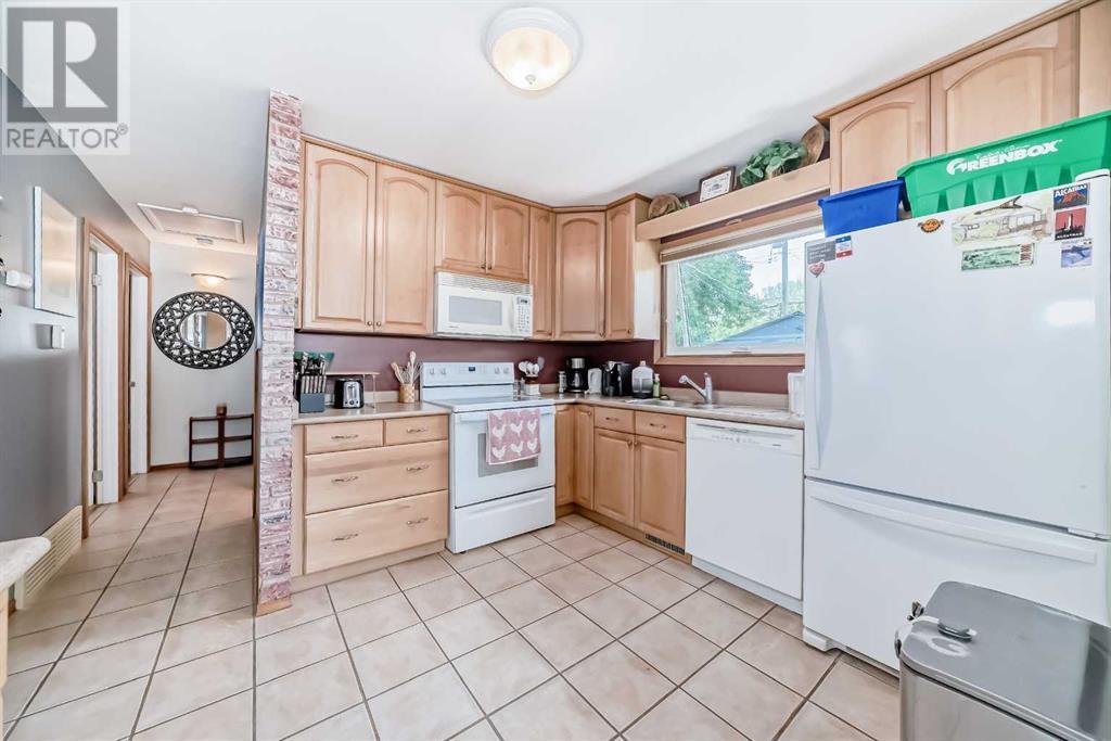 Single Family House Bungalow for Sale in   Avenue NW Bowness Calgary 